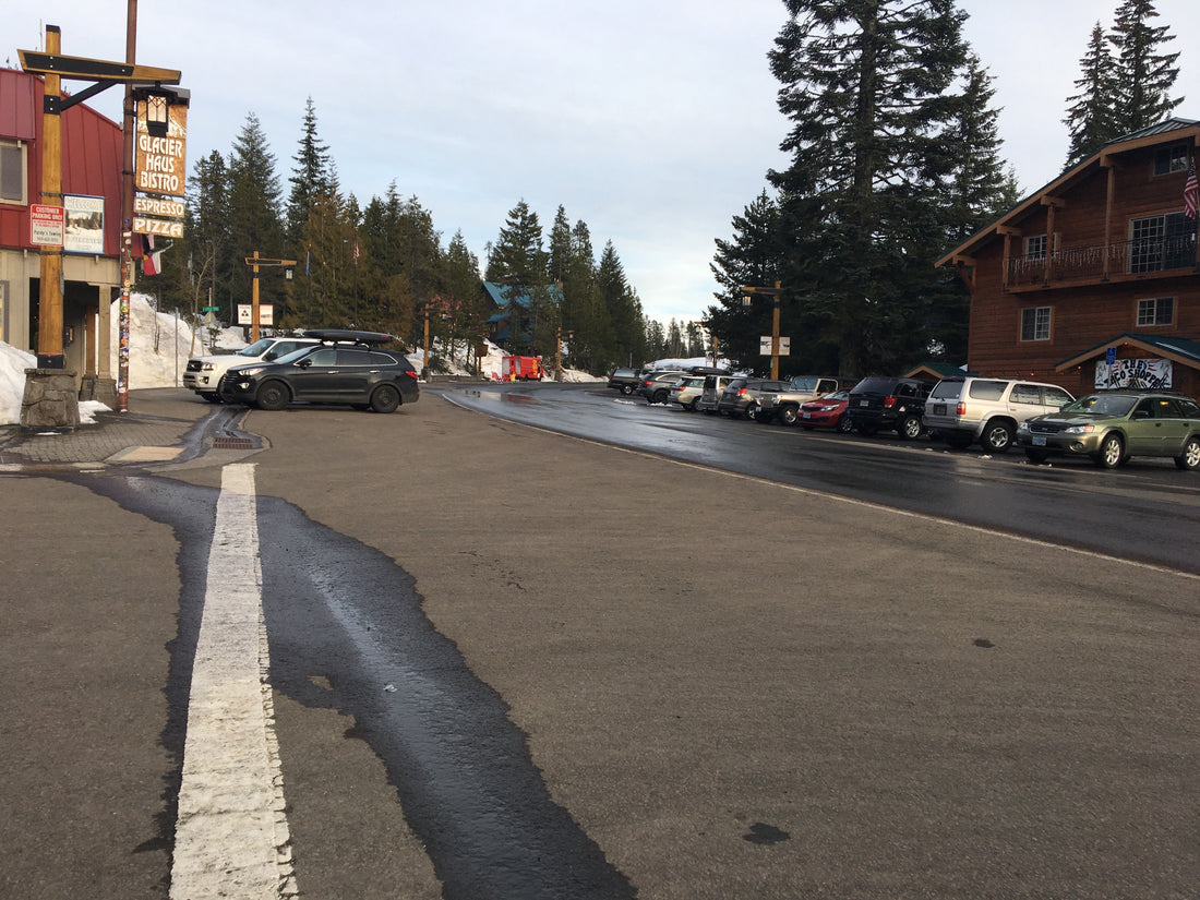 Downtown Government Camp, Oregon, photographed by Kingofthedead in March 2017